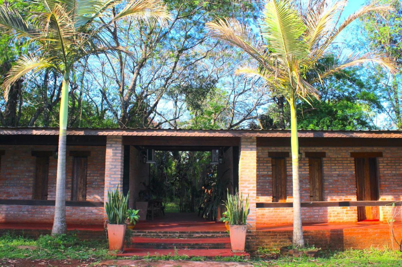 Cabañas Soltame Carnaval Puerto Iguazú Exterior foto